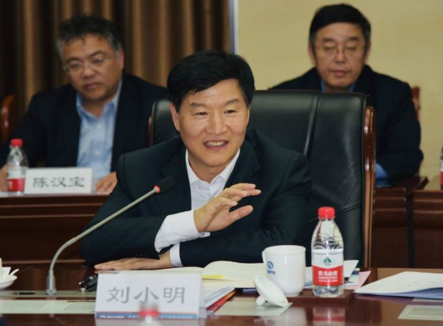 刘小明副部长在我院调研时要求 加快建设国内领先、国际知名、世界一流的水运工程科研机构